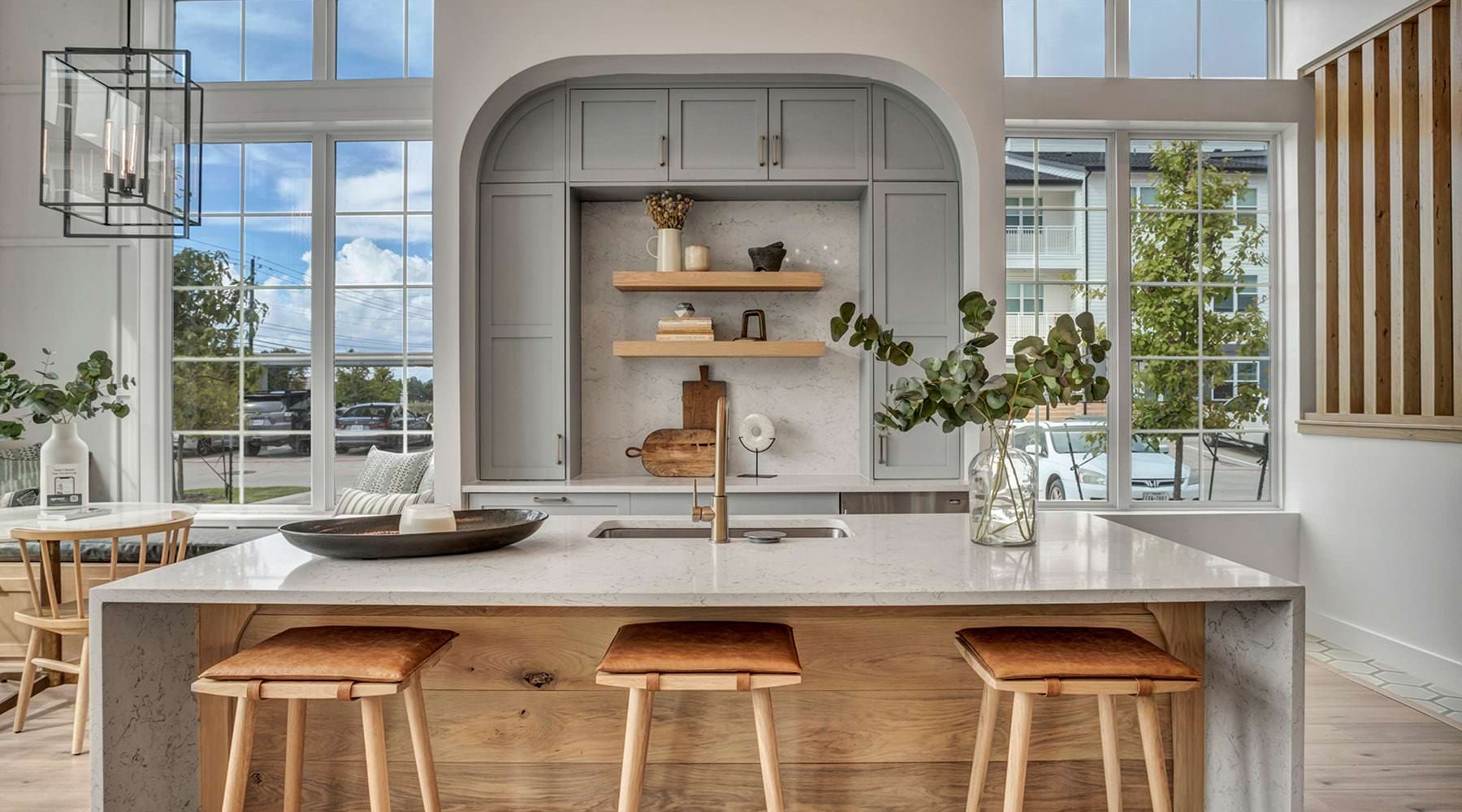 pendant, canned lighting over kitchen island